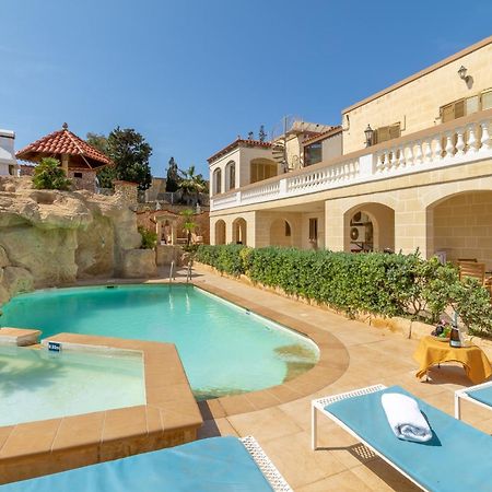 Villa & Pool Apartments In Mellieha Bay Екстер'єр фото
