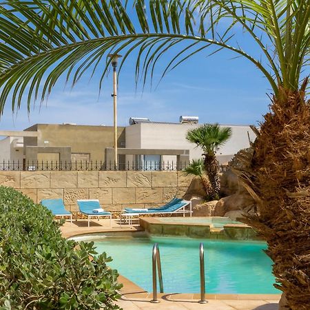 Villa & Pool Apartments In Mellieha Bay Екстер'єр фото