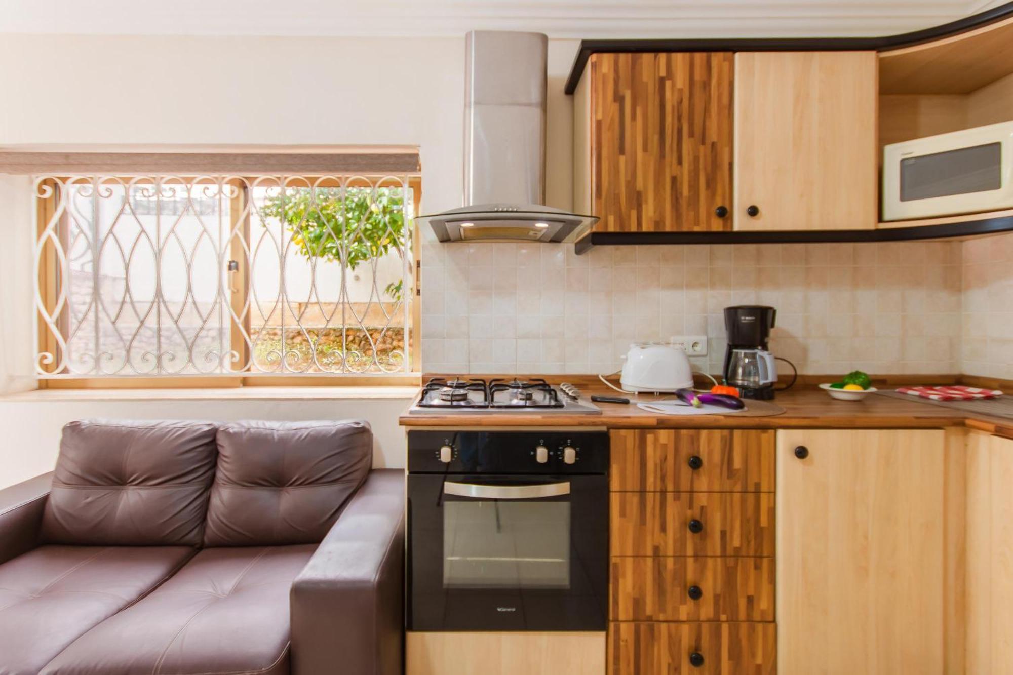 Villa & Pool Apartments In Mellieha Bay Екстер'єр фото